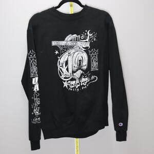 Champion Underground Arts Philly Graphic Crewneck Sweatshirt M